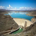استاندار اصفهان: آب سد زاینده‌رود تنها کفاف ۱۰۰ روز را می‌دهد / به خاطر کمبود ذخیره نمی‌توانیم آب شرب مردم را تا ۳ ماه آینده تامین کنیم / اولویت آب شرب است در صورت وجود مازاد، آن را برای مصارف کشاورزی رهاسازی می‌کنیم