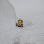 کردستان ؛ ارتفاع برف در گردنه ژالانه سروآباد به ۱۰ متر رسید